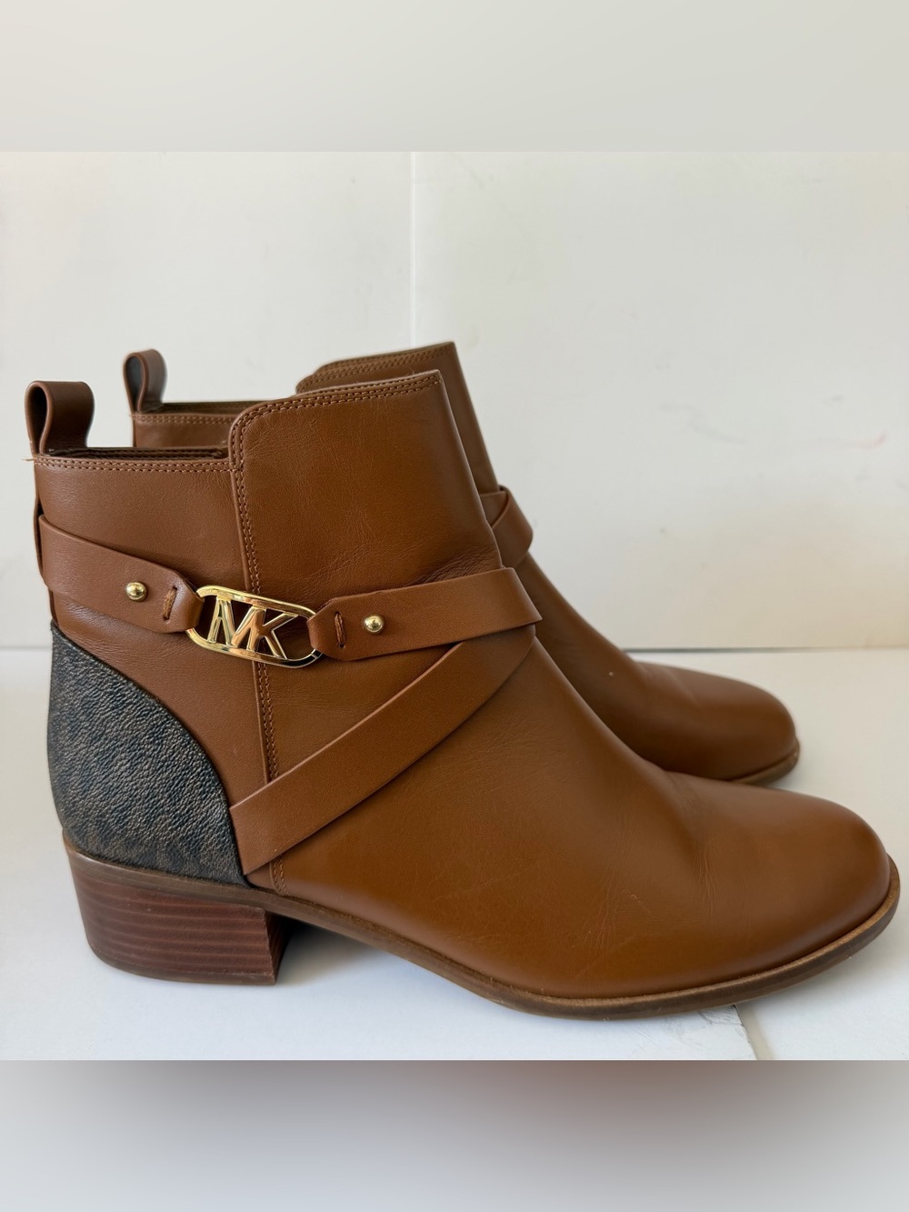 Michael Kors Women's Brown Leather Boots Size 10 Logo Print